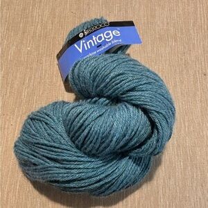 BERROCO Vintage #5194 Breezeway Acrylic Wool  Nylon Blend Yarn NEW with label.